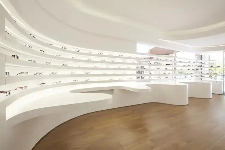 葡萄牙奎罗斯眼镜店-商业展示类装修案例-筑龙室内设计论坛