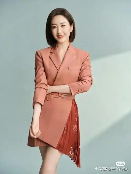 央视主持人王嘉宁被誉为董卿接班人