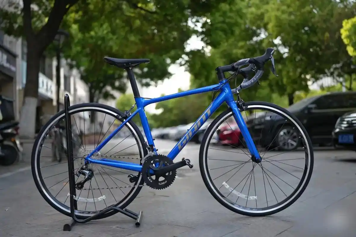 捷安特 tcr slr.万元以内公路车优选——tcr slr - 抖音