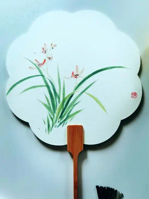 国画兰花古风小写意兰花团扇