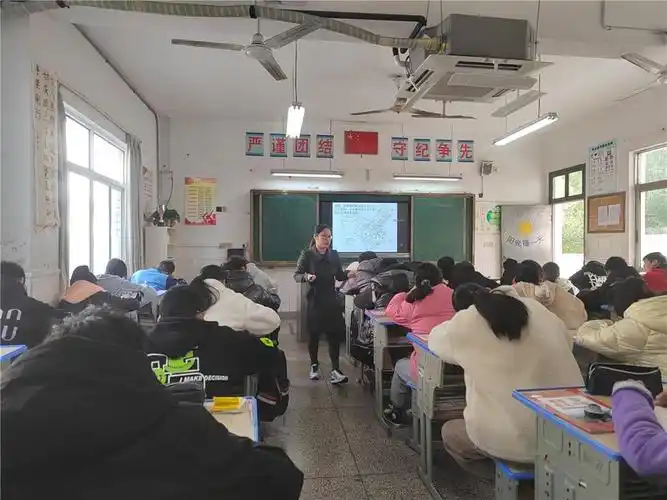 组织党员教师,骨干教师公开课展示_教学活动_教学科研_常熟市辛庄中学