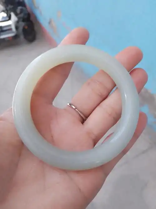 和田玉新疆籽料手镯