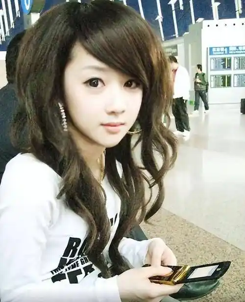 15年过去,当年以沉珂为代表的非主流网红,如今过得怎样了?