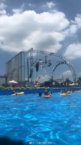 芜湖方特水上乐园位于安徽省芜湖市东部