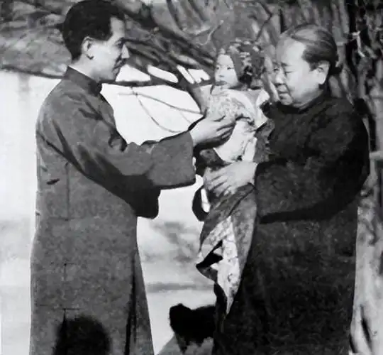 张学良唯一在世儿子美国国籍不会汉语64岁首回国完成父亲遗愿