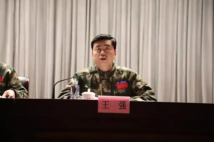 青浦区召开重点单位零火灾创建表彰暨冬春火灾防控部署会