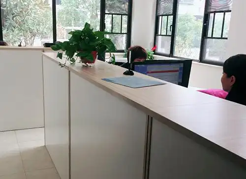 经理办公室前台公司外观