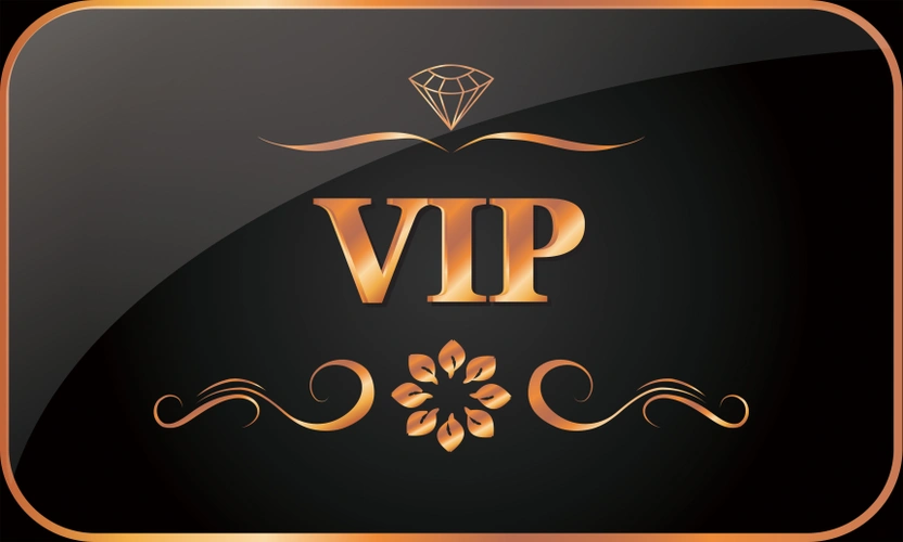 时尚简约商务金色vip卡片模板