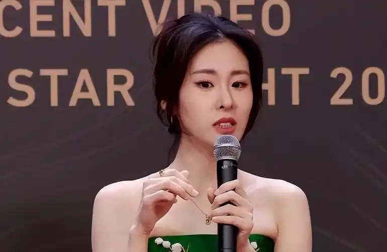 张碧晨和华晨宇的"较量",孩子4岁了,才明白她的"明智"