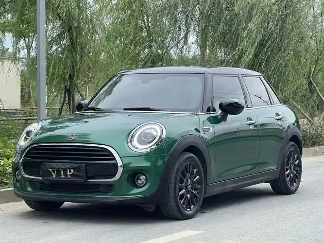 最新到店minicooper经典派6061门五6969版