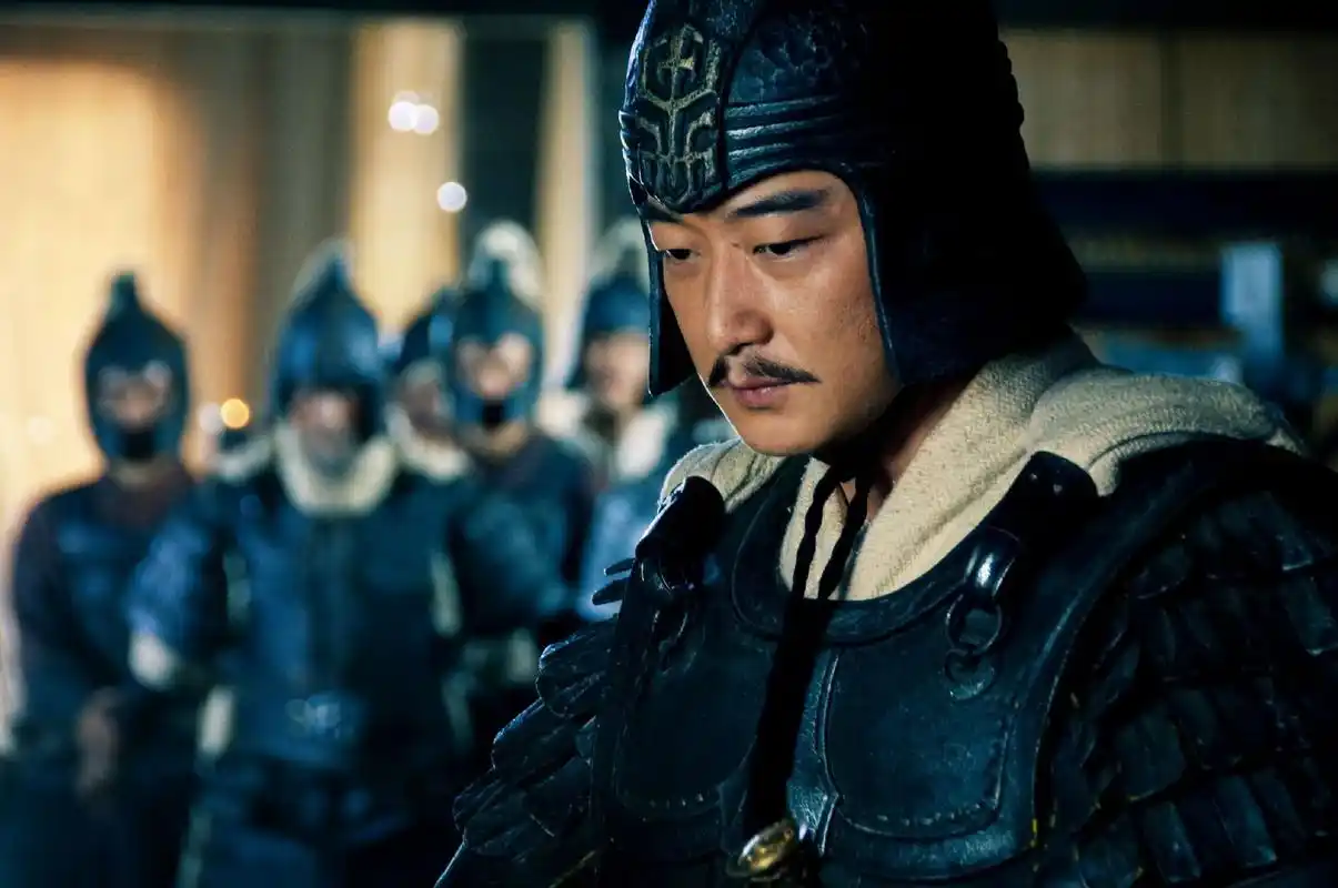 如果说,在三国史上,孙尚香是只见前半生,未见后半生,那么,陆逊就刚好