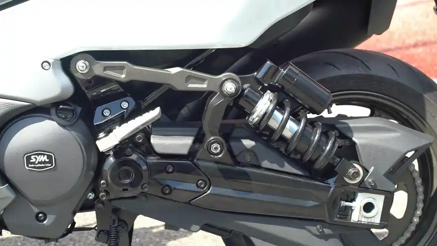 大绵羊界的破局者 三阳maxsym tl 试驾测评_搜狐汽车_搜狐网