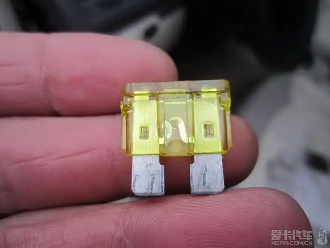 点烟器保险丝烧坏,求高人指点-爱卡汽车网论坛