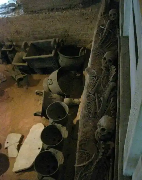 被遗忘的劫难:雅利安人曾试图征服华夏,却碰上了鼎盛的商朝_鬼方_生活