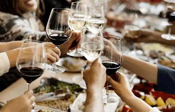 酒局图片高清大全真实照-七七游戏网