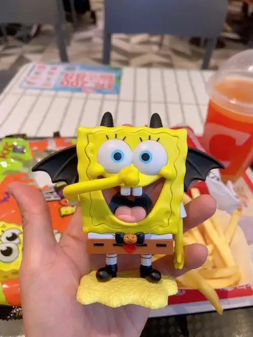 肯德基儿童套餐海绵宝宝