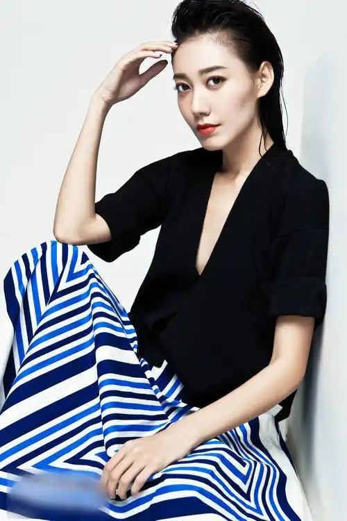 高露个人简历资料最新消息-明星库-中国时尚网