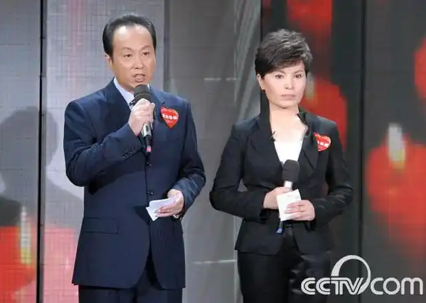 1986年,李瑞英转入央视工作.第二年,李瑞英就出任了新闻主播.