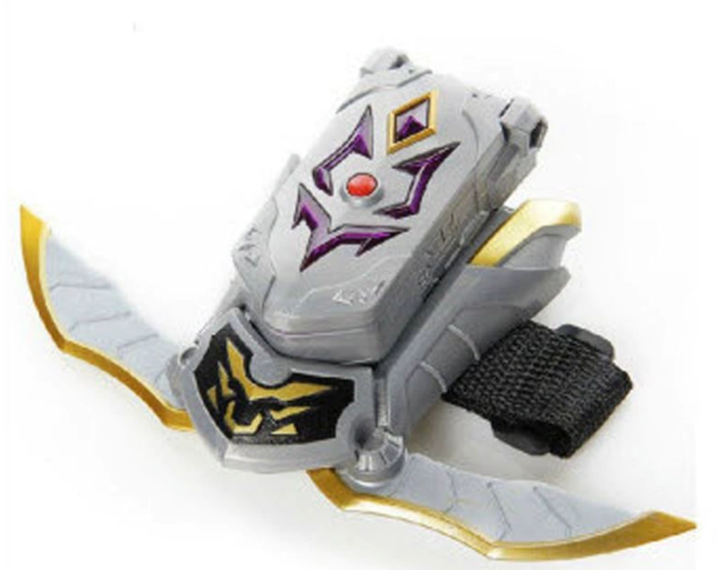 铠甲勇士中六大最轻便的武器,天魔刃隐藏很深,烈焰镖可随时取用