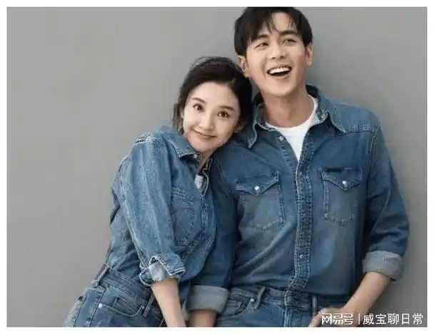 唐艺昕夫妇与李沁聚会!4岁女儿罕露面,嘴巴超像张若昀身高瞩目