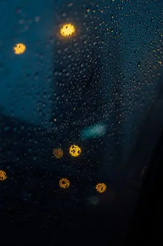 蓝色虚化光斑背景高清图片