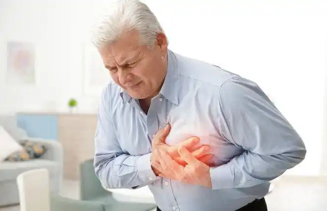 二,发生心肌梗死时的表现