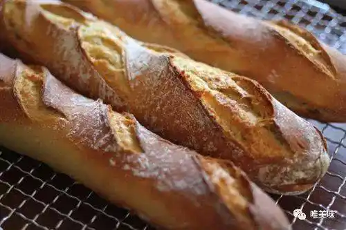 怎样用法式老面团做面包 -【凯撒面包 kaiser rolls】