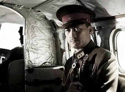 eastwood/山下爱丽斯 alice yamashita  主演:渡边谦(饰栗林忠道)