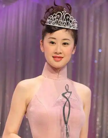 比赛一开始的时候表现并不是很突出,但为你添分加彩是在上海特奥会上