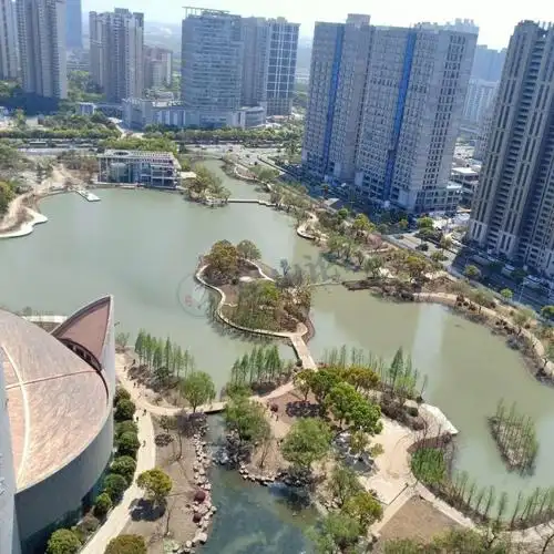 昆山柏庐公园好人公园一年还是这样这工期年底能好吗