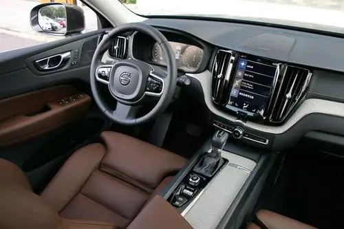 2020款沃尔沃xc60七天用车体验:豪华易得,安心难求