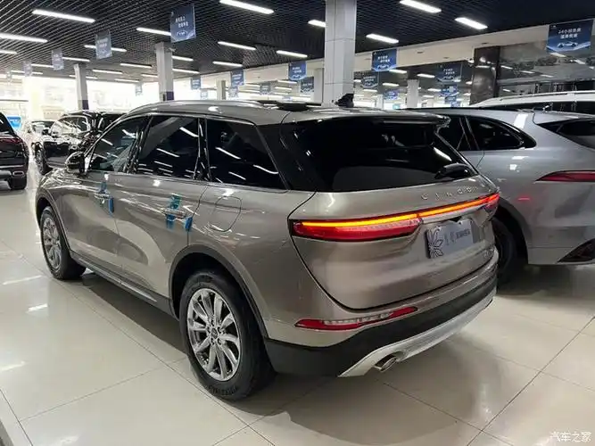 林肯冒险家2021款20t两驱尊享版