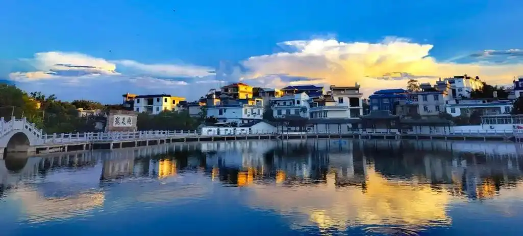 容县龙镇村打造十院八巷村景-文明要闻-广西玉林文明网