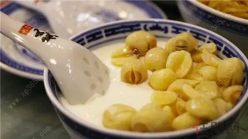 东街美味又添一色 黄氏正轩甜品纯正的港式香