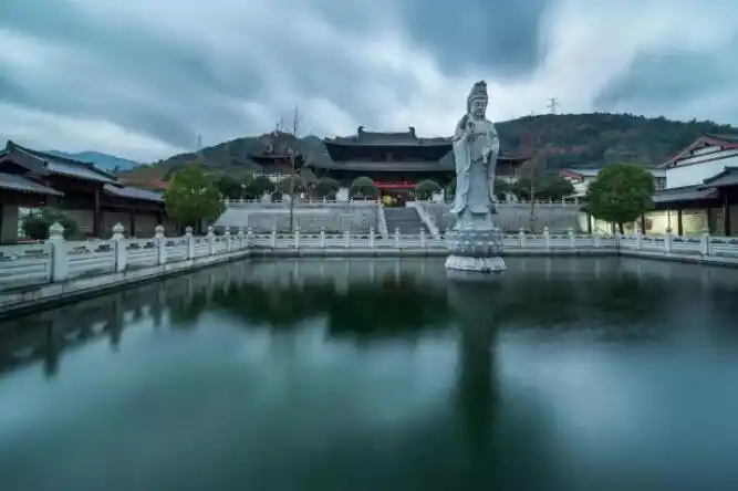 浙江奉化大慈禅寺传授尼众三坛大戒拉开帷幕