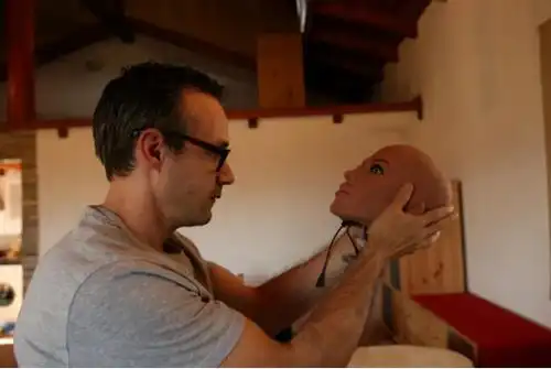 它们将改变人类吗情感孤独老龄化视角下的伴侣机器人