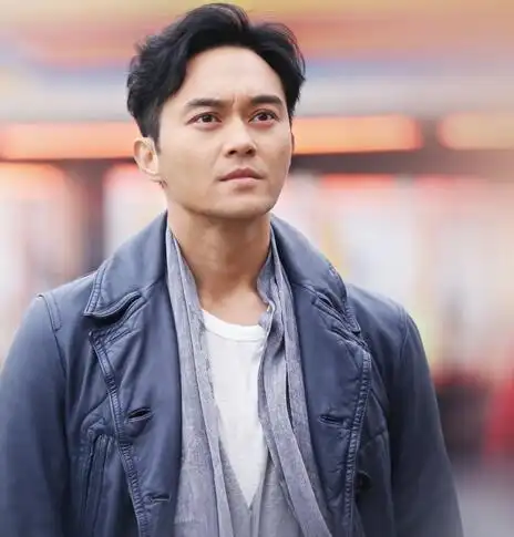 张智霖的个人资料家庭背景父母是谁?张智霖跟袁咏仪的孩子多大了?