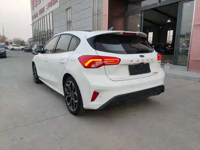【临沂二手车】2021年1月_二手福特 福克斯 2020款 两厢 ecoboost 180