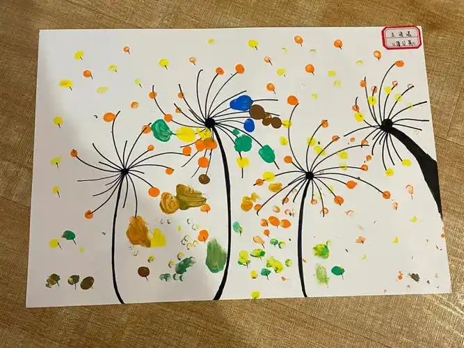 幼儿园创意美术蒲公英手指画