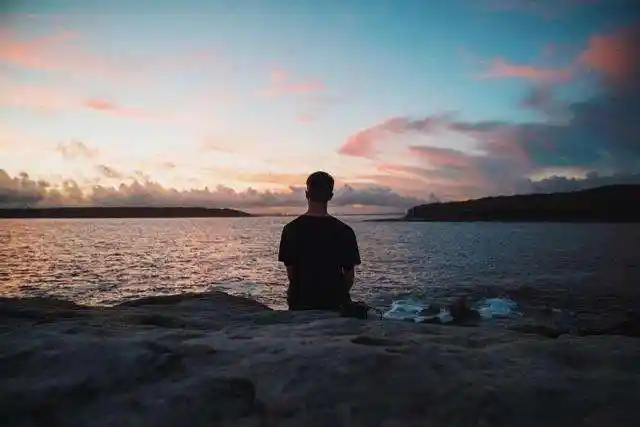 伤感图片 身心疲惫的图片_唯美图片