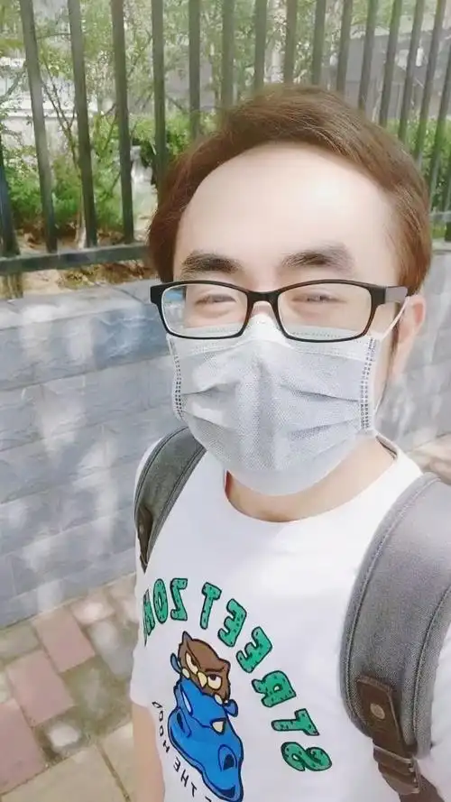 赚钱让我幸福! 微博视频 微博视频 #cv斑马[超话]# 上班使我快乐!