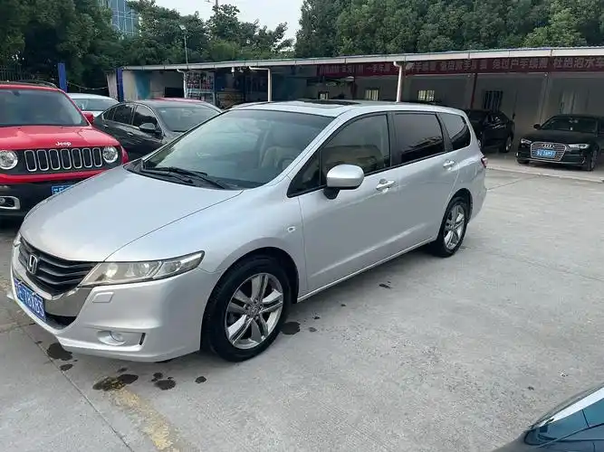 本田奥德赛 11款10年上牌本田奥德赛16万公里㎞价格美丽 - 抖音