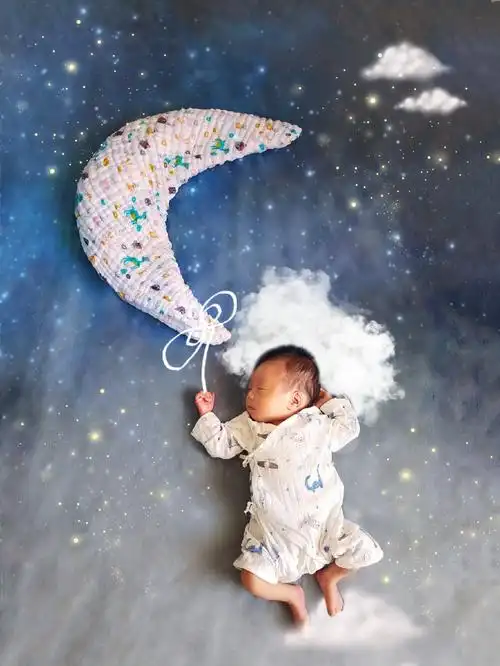 宝宝满月照 | 自己在家搞定照片