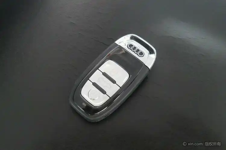 奥迪a5(进口)钥匙
