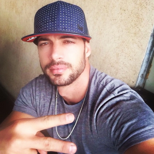 william levy twitter news: addicted star responds to lorena