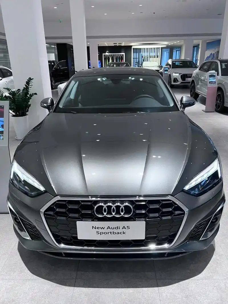 奥迪a5sportbackb级豪华