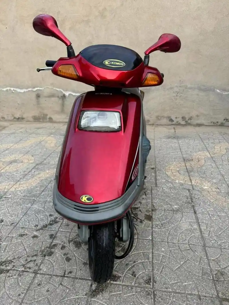 99年光阳豪迈125,机器较完好,价钱也便宜