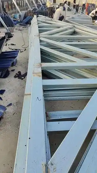 琉璃瓦屋顶安装视频 #钢结构琉璃瓦 #施工现场实拍 #钢结构屋顶做