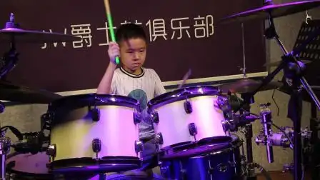 徐州jw爵士鼓俱乐部刘轩豪演奏响尾蛇202095
