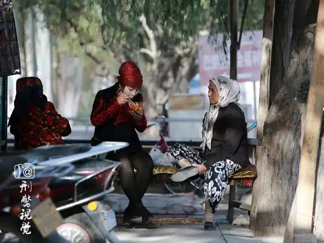 【新疆喀什】实拍 · 巴楚的周日巴扎(原创组图)